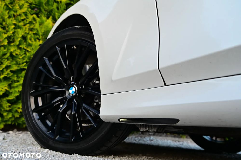 BMW Seria 3 - 22