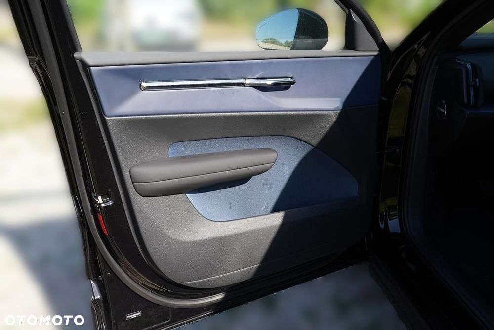 Volvo EX30 69kWh Single Motor Long Range Ultra - 10