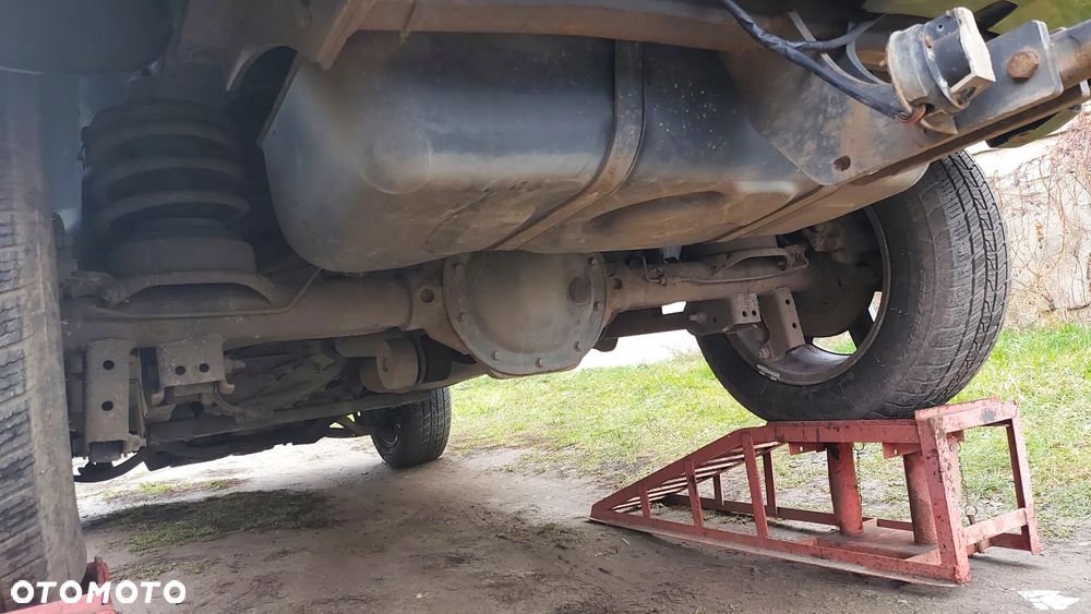 Jeep Cherokee 2.8 CRD Limited - 27