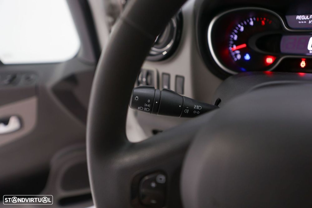 Renault Trafic 1.6 dCi L1H1 1.0T - 12