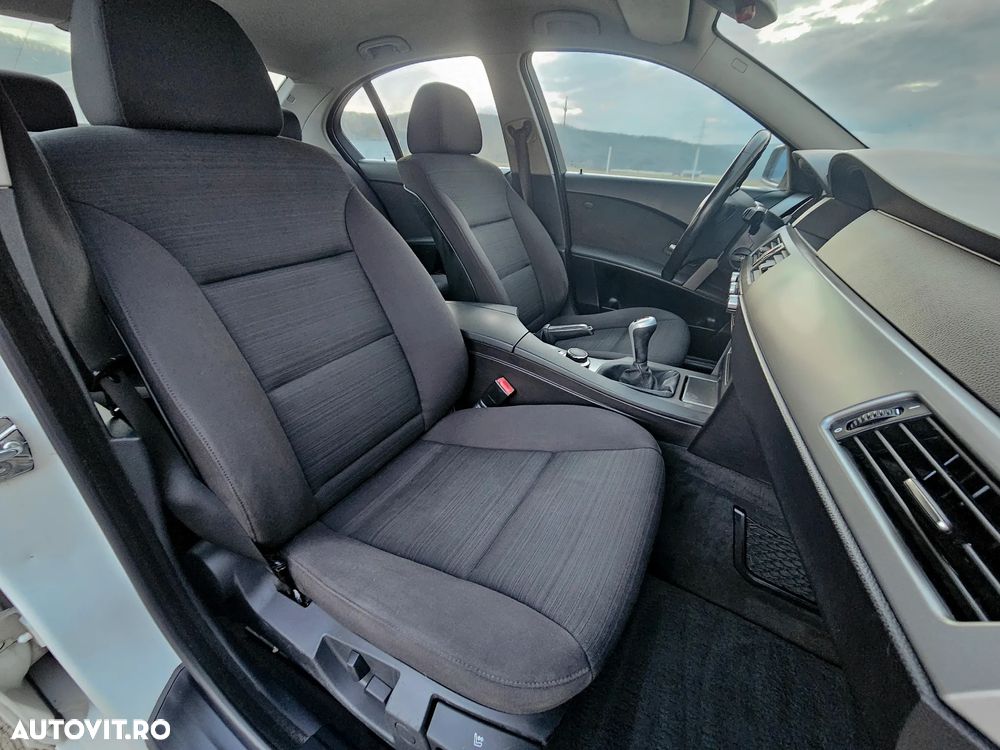 BMW Seria 5 520d Edition Fleet Exclusive - 14