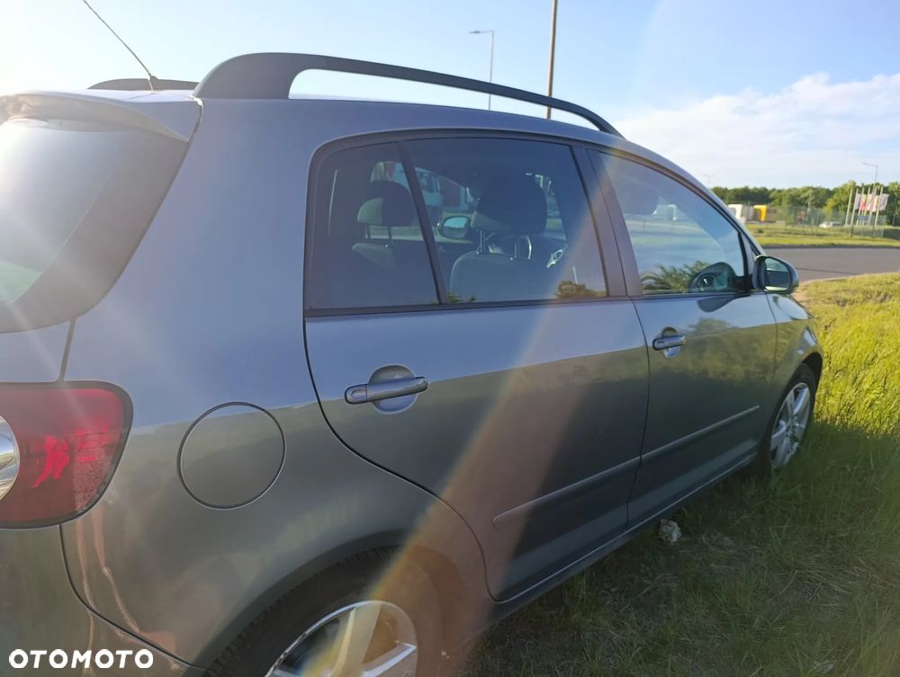 Volkswagen Golf Plus 1.4 Comfortline - 36