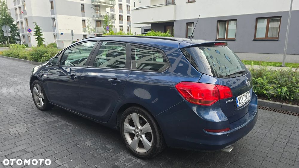 Opel Astra 1.4 T Enjoy - 5