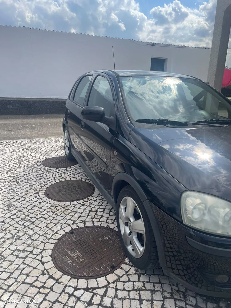 Opel Corsa - 3