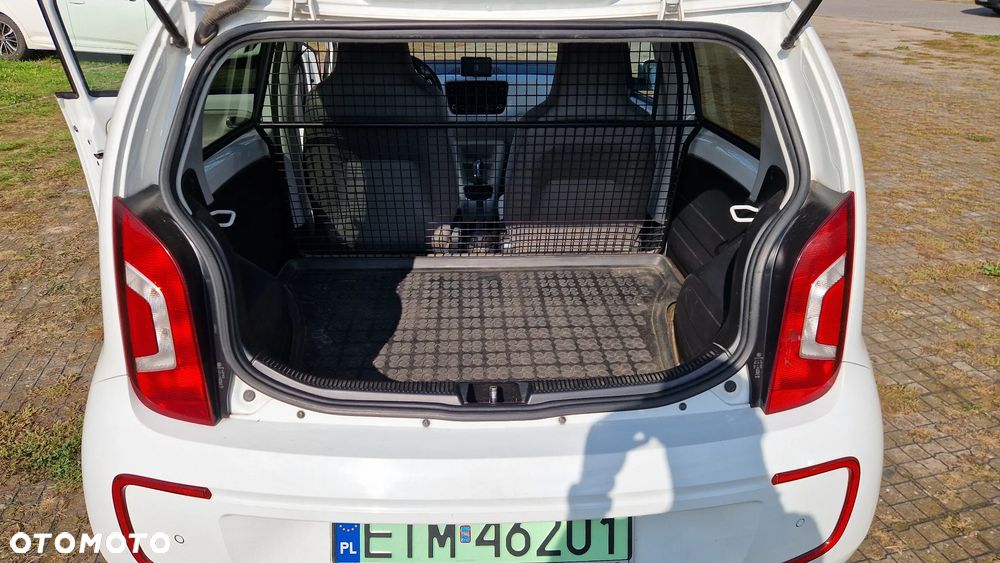 Volkswagen up! - 13