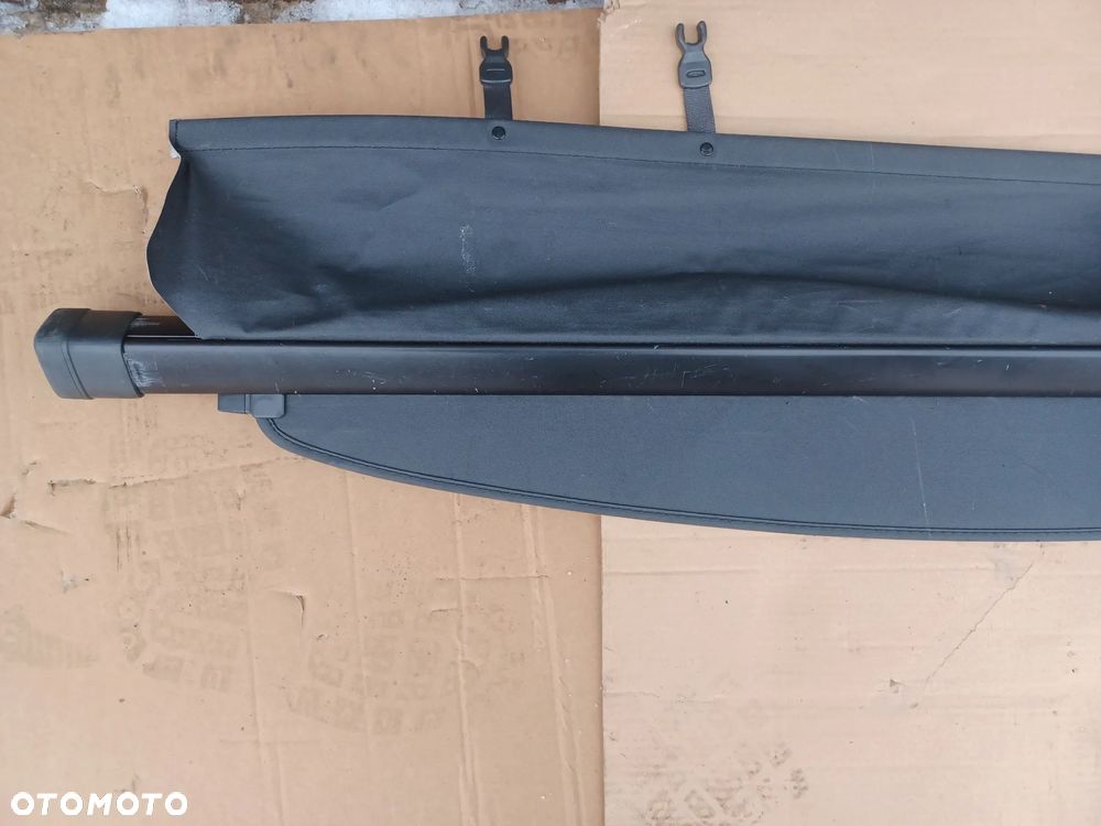 ROLETA BAGAŻNIKA TOYOTA RAV4 III LIFT - 3