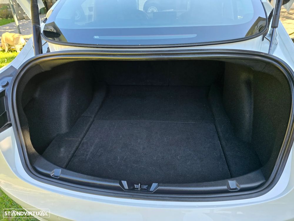 Tesla Model 3 Standard Range Plus RWD - 11