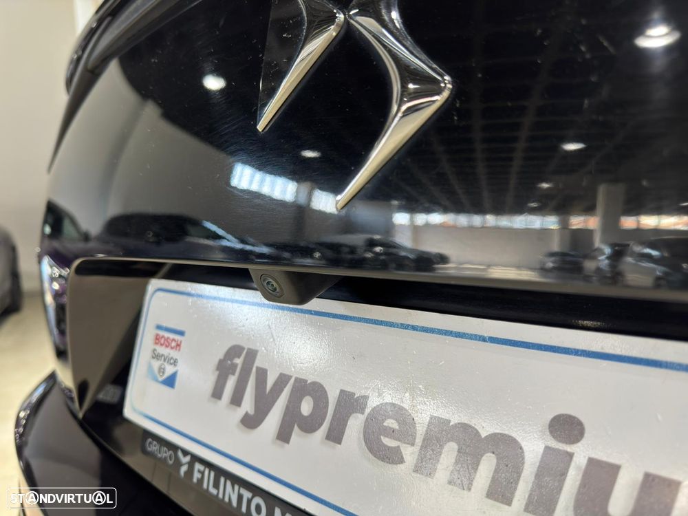 DS DS7 Crossback E-Tense Performance Line EAT8 - 6