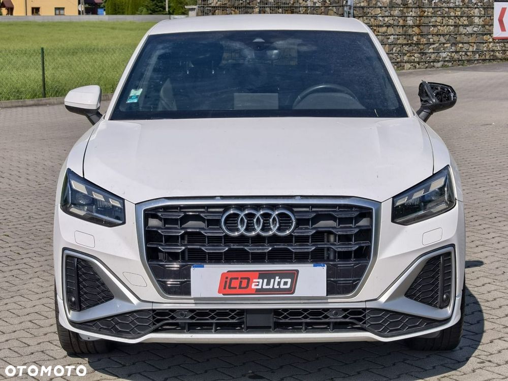 Audi Q2 - 2