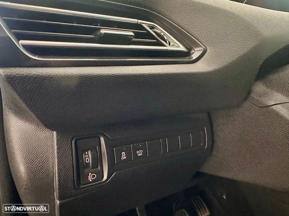 Peugeot 308 SW 1.6 BlueHDi Allure - 16