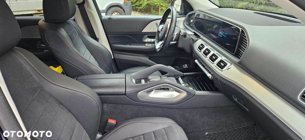 Mercedes-Benz GLE 300 d 4-Matic - 26