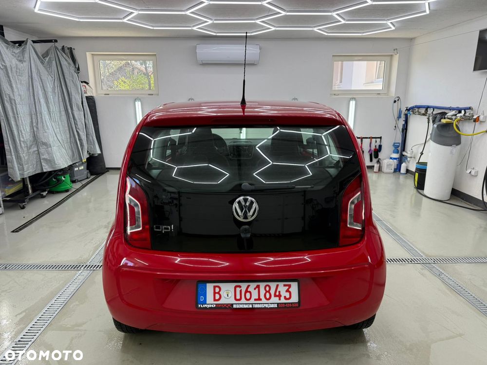 Volkswagen up! - 15