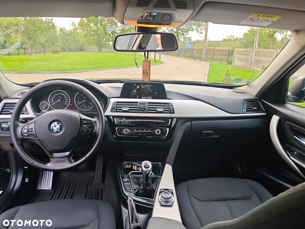 BMW Seria 3 318d Advantage - 9