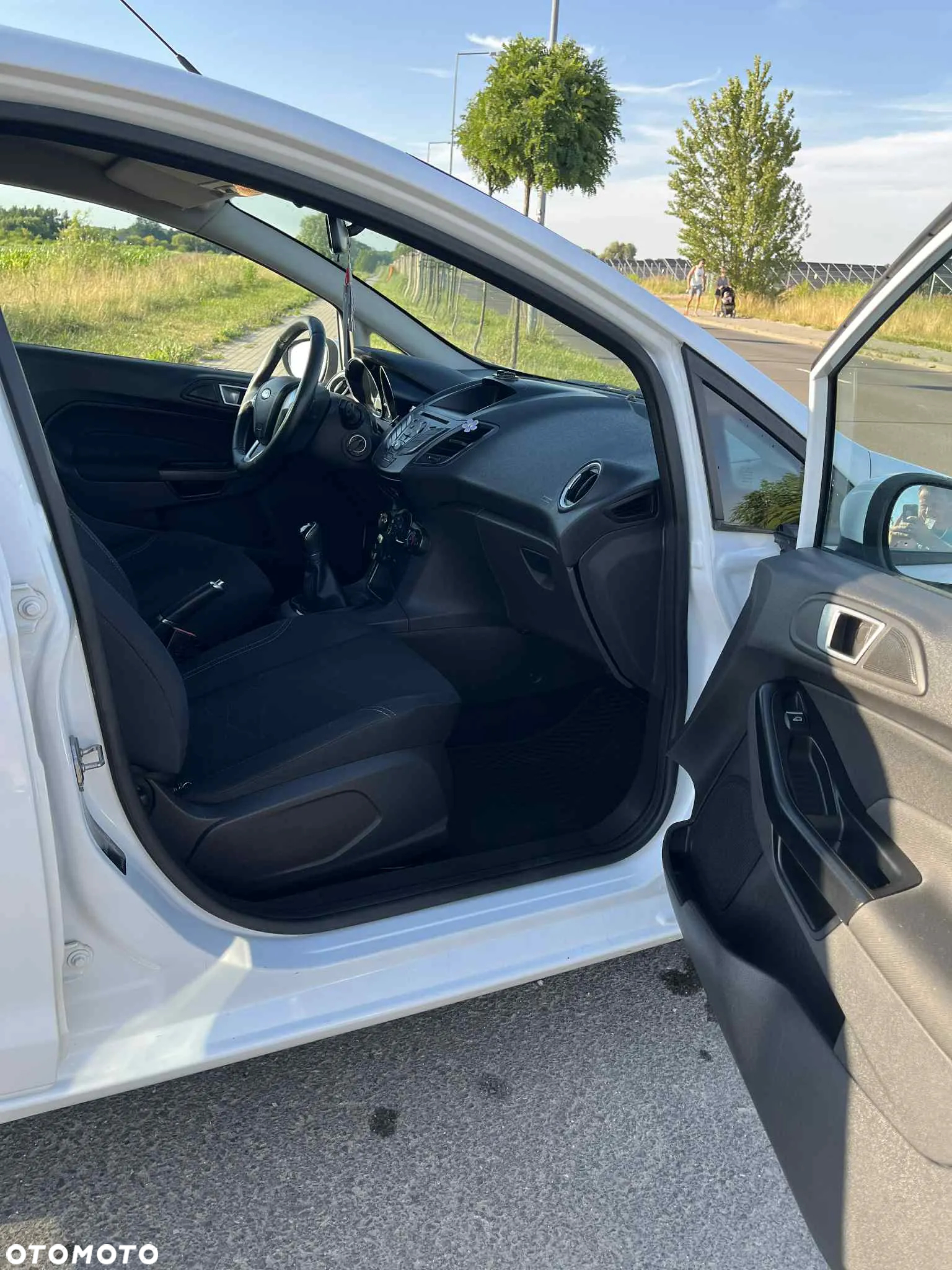 Ford Fiesta 1.25 Trend - 10