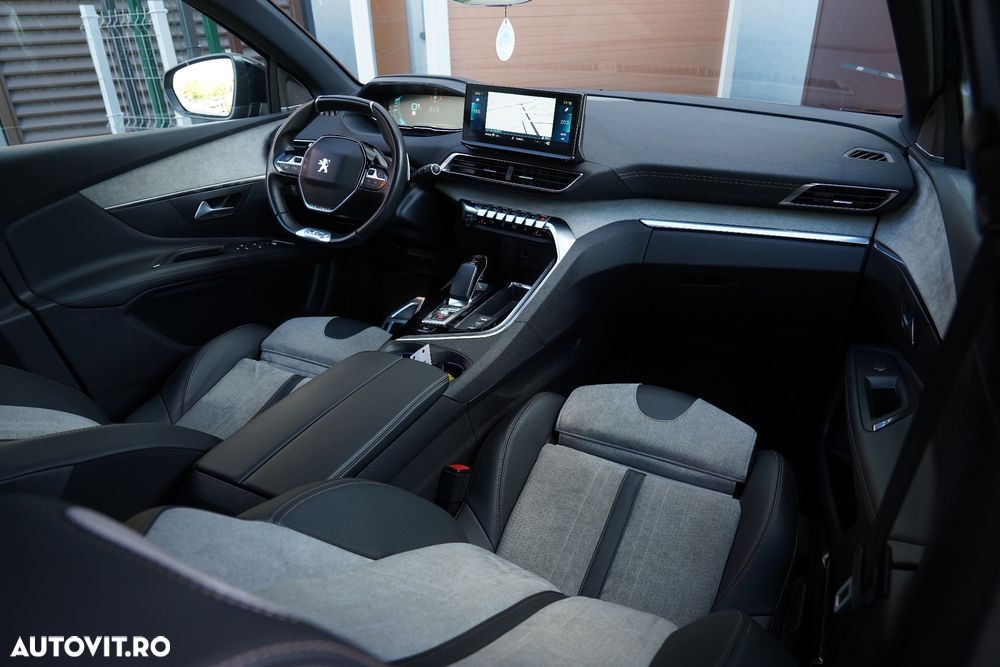Peugeot 3008 PHEV EAT8 4X4 GT Pack - 27