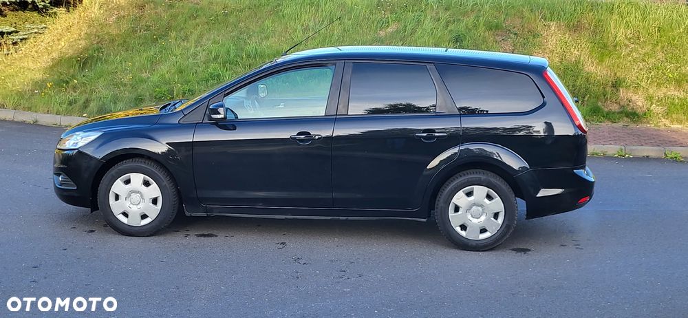 Ford Focus 1.6 16V Ambiente - 4
