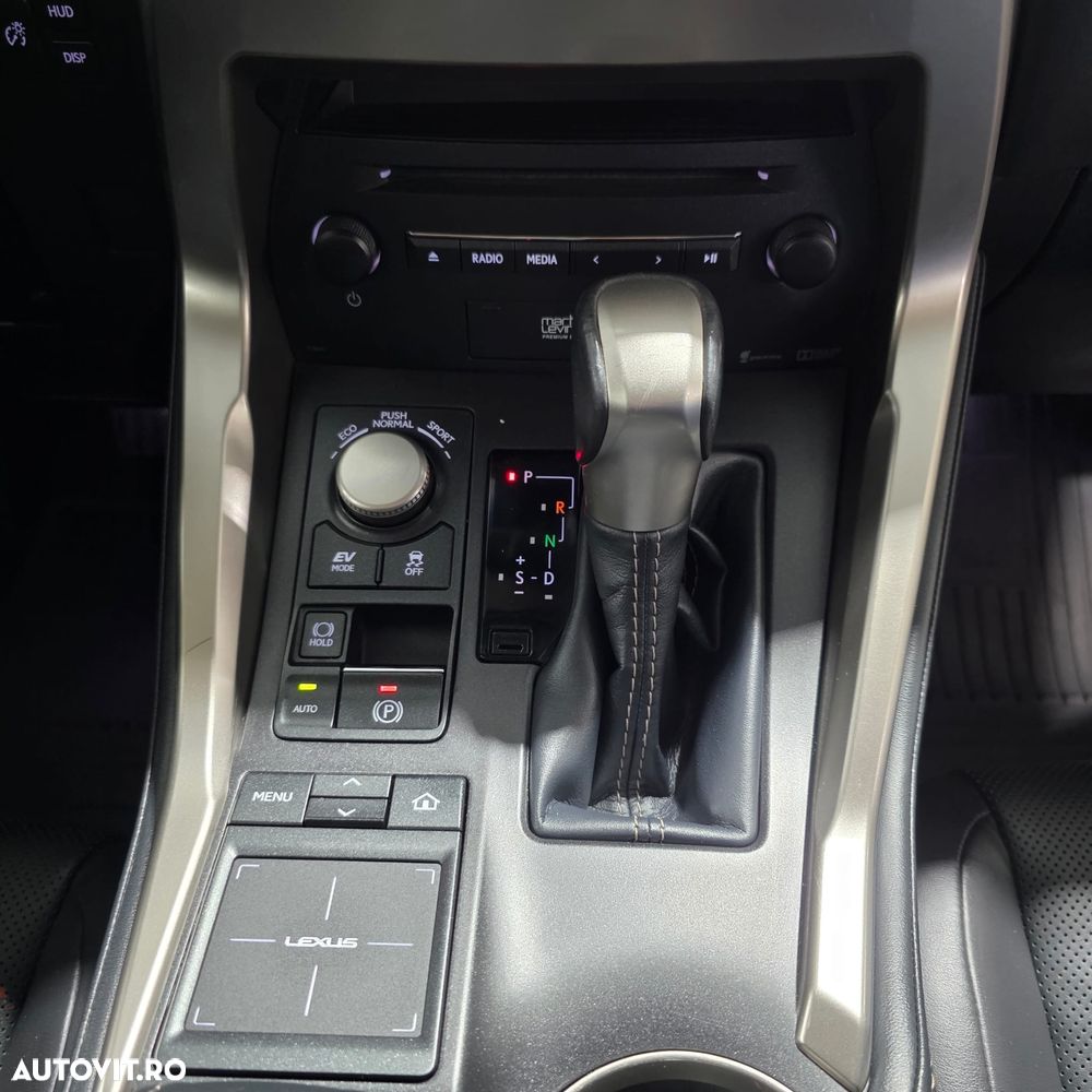 Lexus Seria NX 300h Business Line - 29