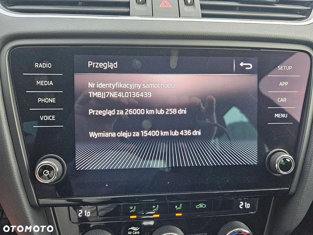 Skoda Octavia 2.0 TDI Ambition DSG - 8