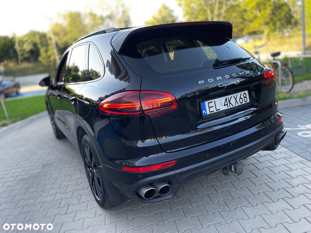 Porsche Cayenne S Platinum Edition - 9