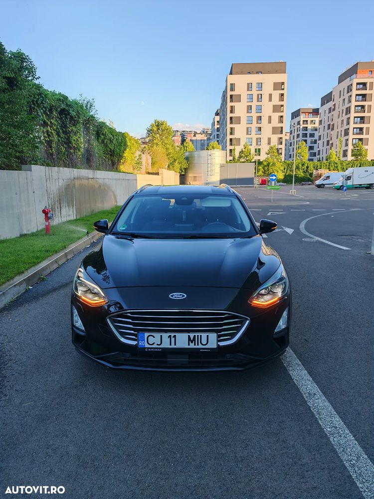 Ford Focus 2.0 TDCi Powershift Titanium - 3
