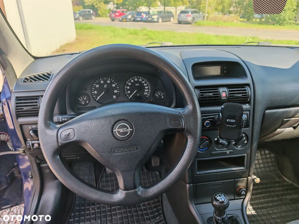 Opel Astra 1.4 - 15