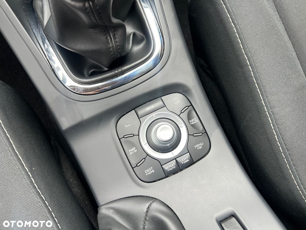Renault Megane 1.6 16V 100 TomTom Edition - 17