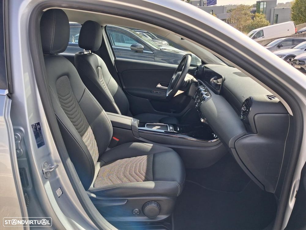 Mercedes-Benz A 200 Standard - 14