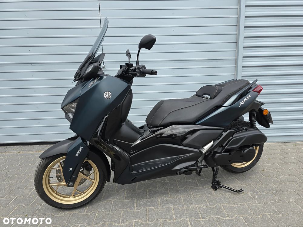 Yamaha X-max - 14