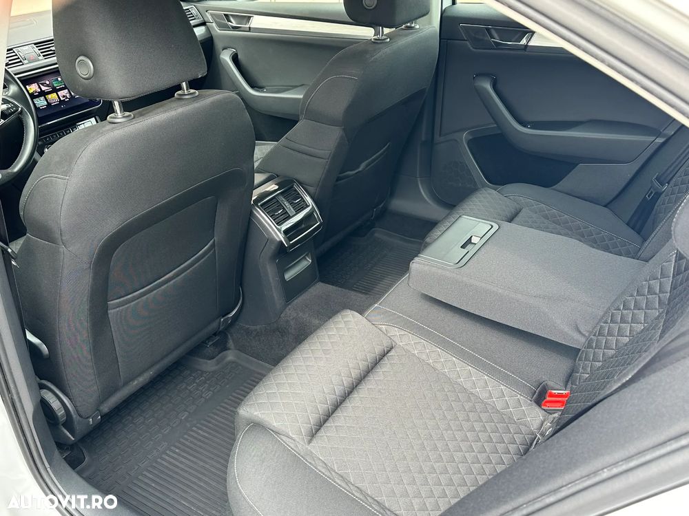 Skoda Superb 1.4 TSI PHEV Ambition - 8