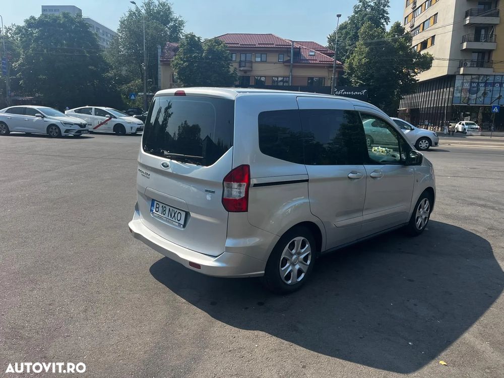 Ford Tourneo Courier 1.0 EcoBoost Trend - 3