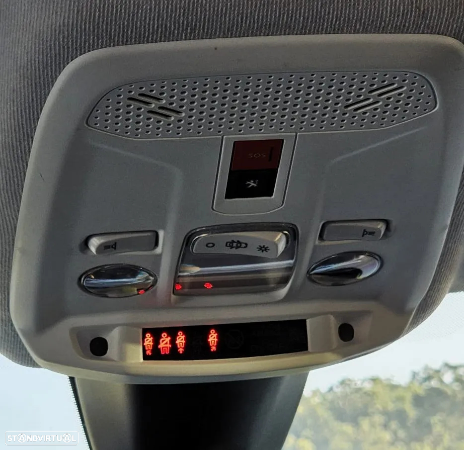 Peugeot e-208 50 kWh Allure Pack - 27