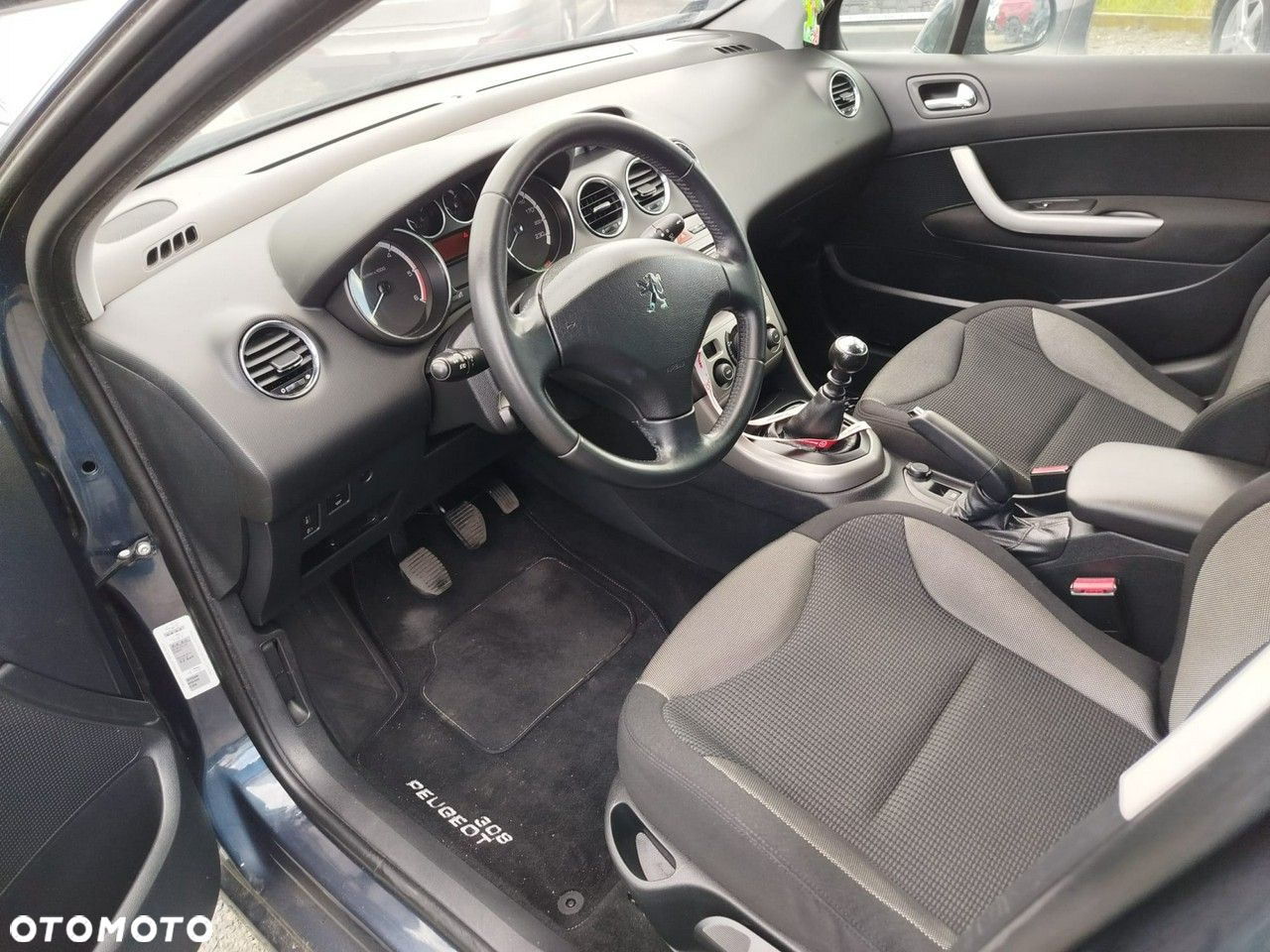 Peugeot 308 - 9
