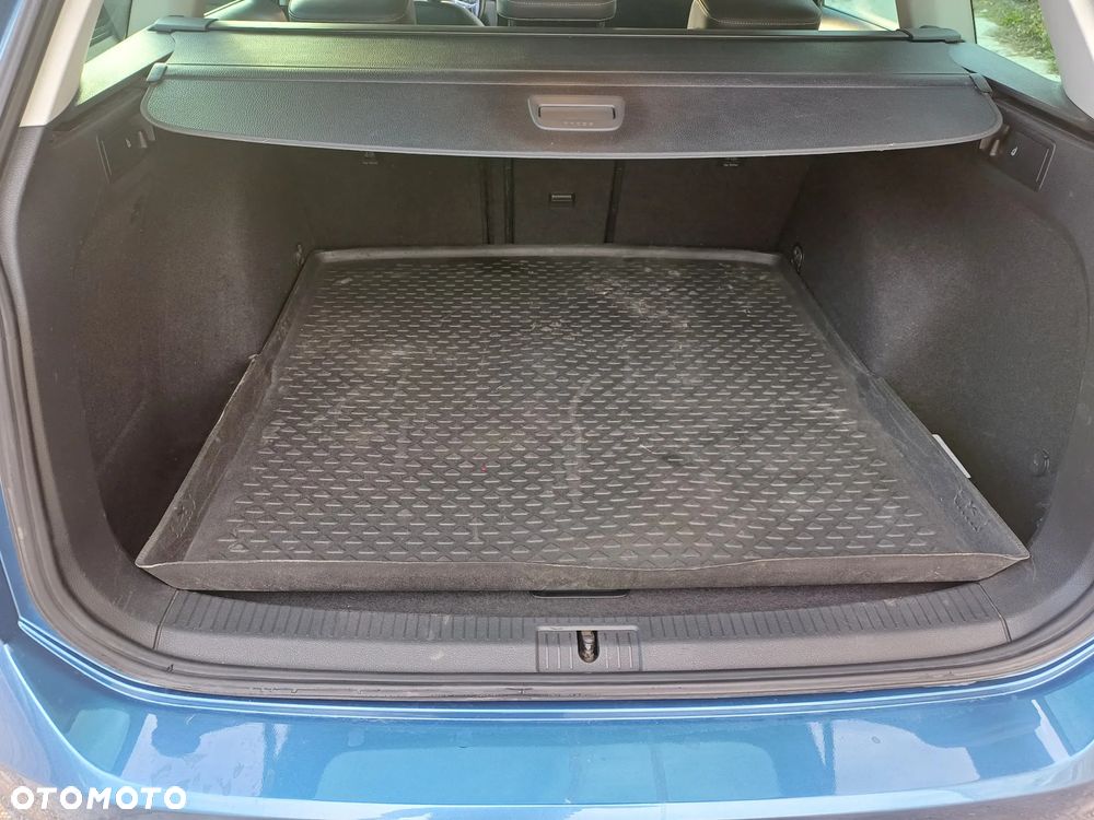 Volkswagen Golf VII 1.4 TSI BMT Highline DSG - 24