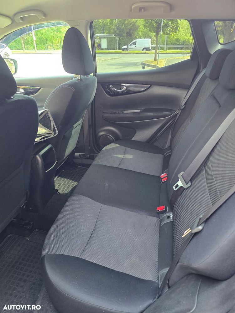 Nissan Qashqai 1.6 DCI Start/Stop X-TRONIC N-Connecta - 6