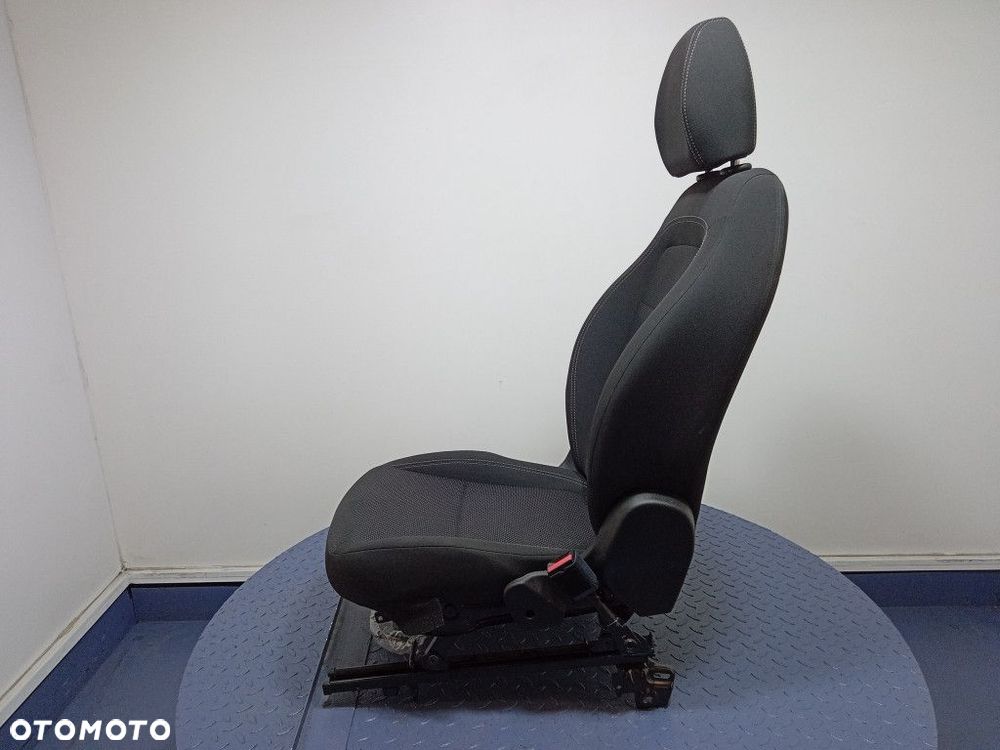 FIAT TIPO II 20- LIFT FOTEL PASAŻERA PRAWY PRZÓD EU - 2