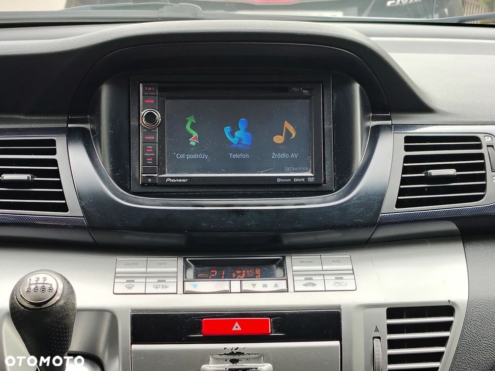 Honda FR-V 1.8 Executive - 9