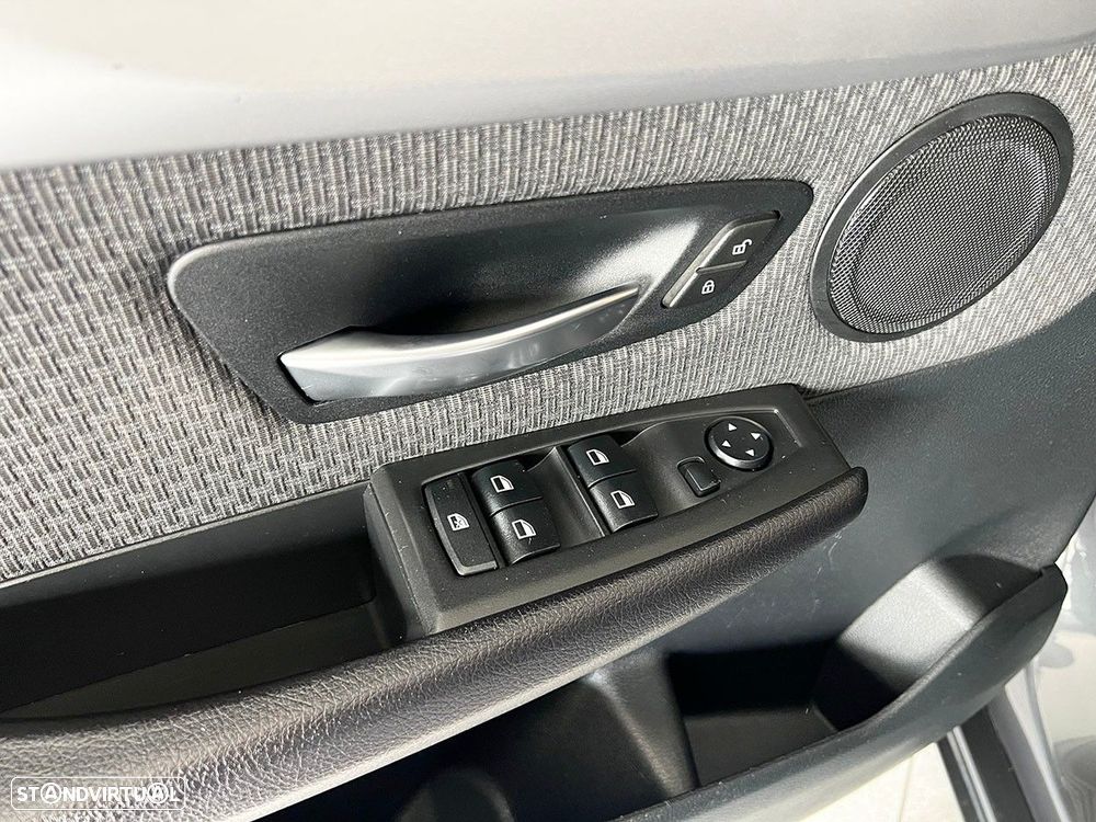 BMW 214 Active Tourer d Advantage - 17