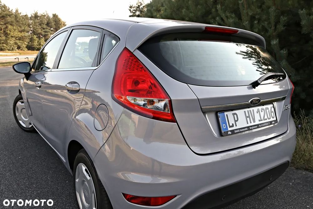 Ford Fiesta 1.6 TDCi Champions Edition - 27