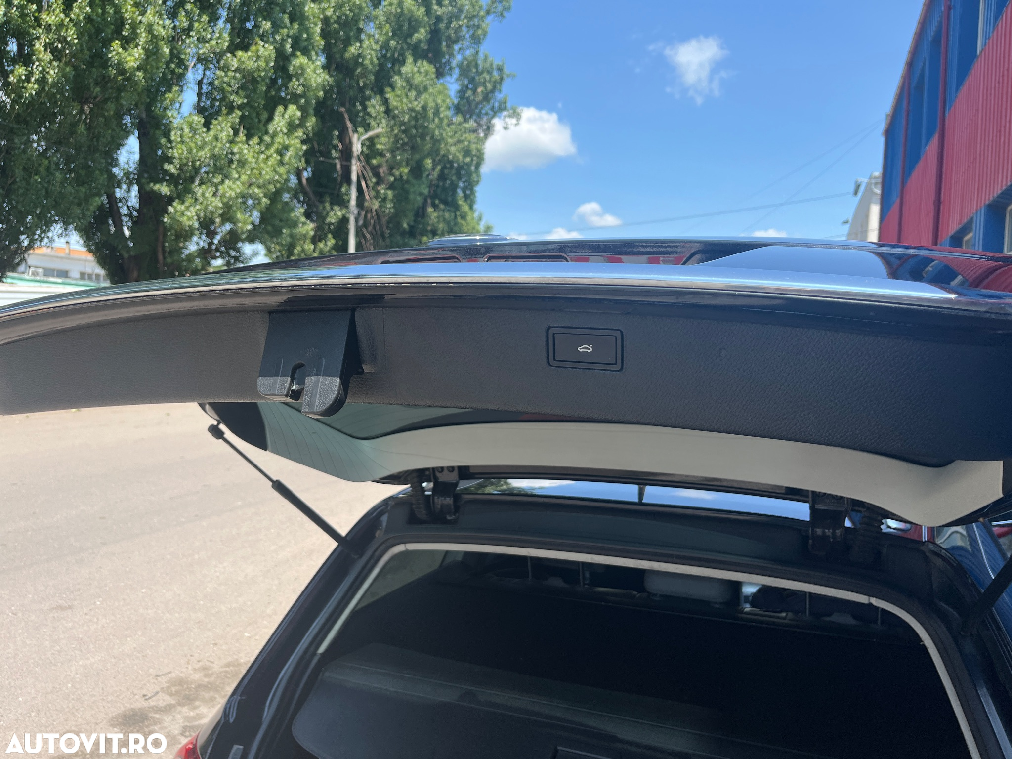 Volkswagen Passat Variant 2.0 TDI BlueMotion Technology Highline DSG - 13