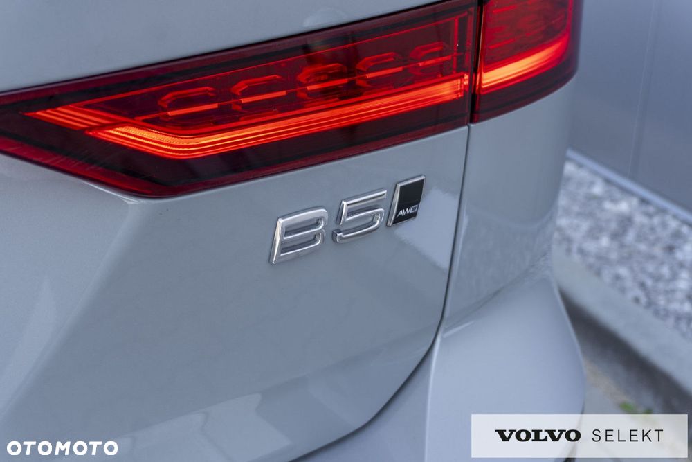 Volvo V60 Cross Country - 22