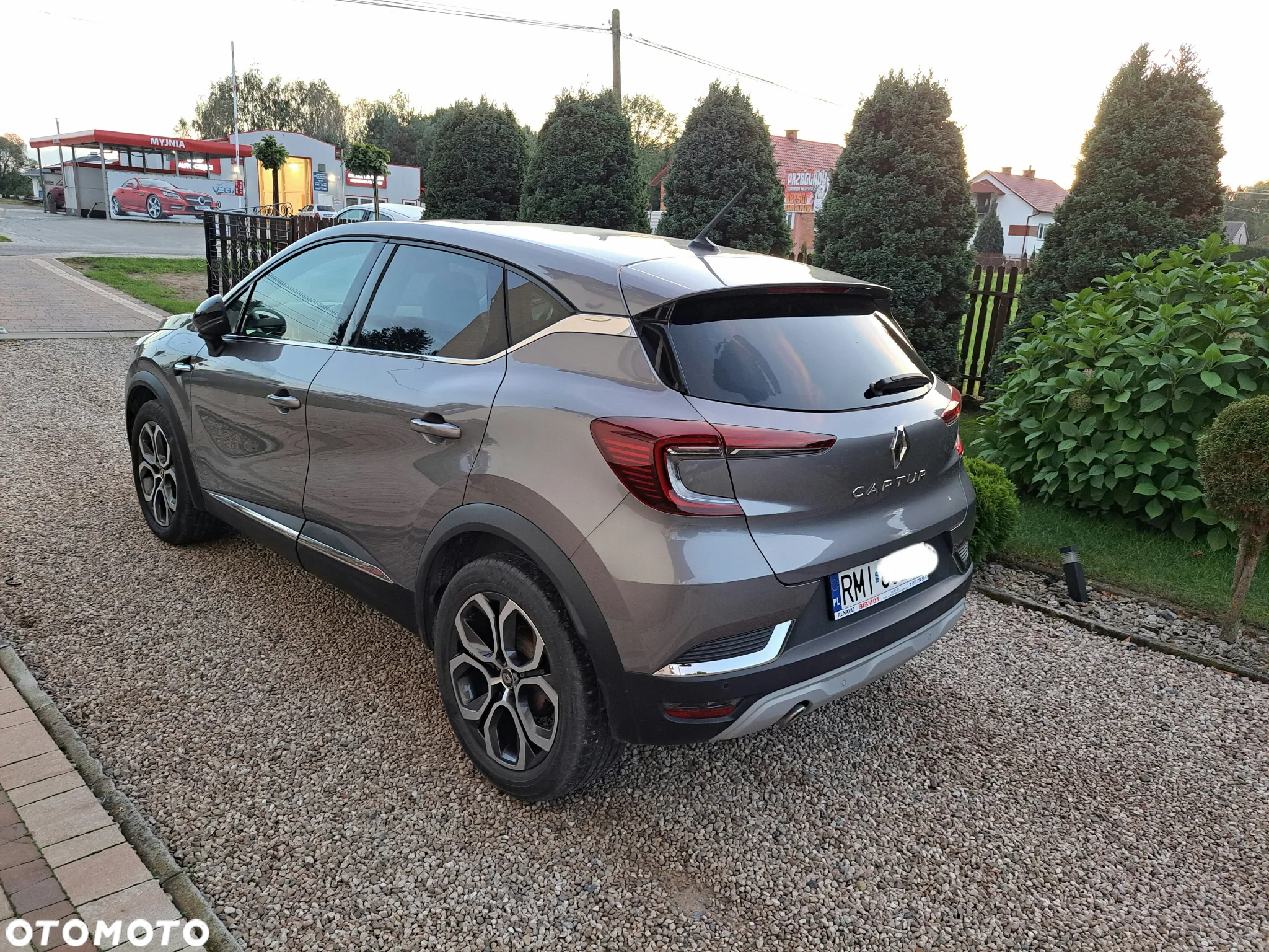 Renault Captur - 5