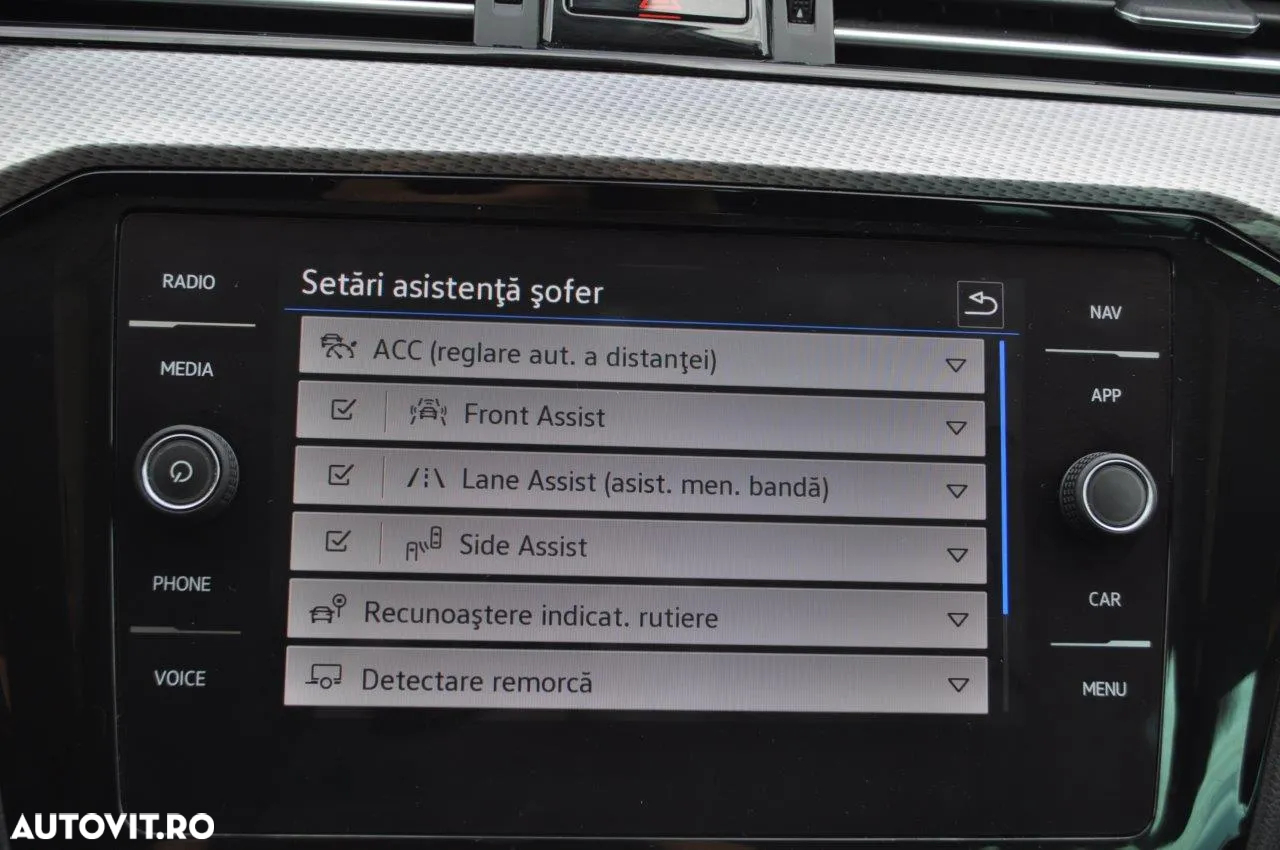 Volkswagen Passat Alltrack 2.0 TDI SCR 4Motion DSG - 35