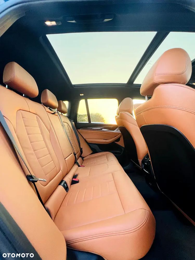 BMW X3 xDrive30i Luxury Line sport - 11