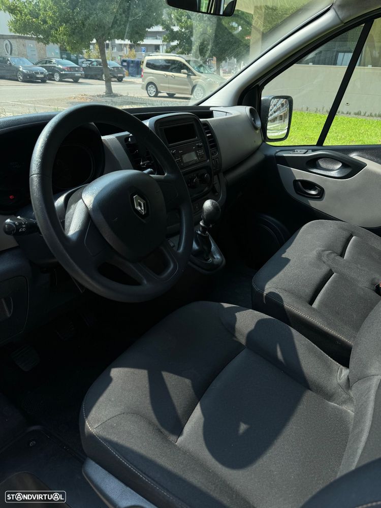 Renault Trafic - 4
