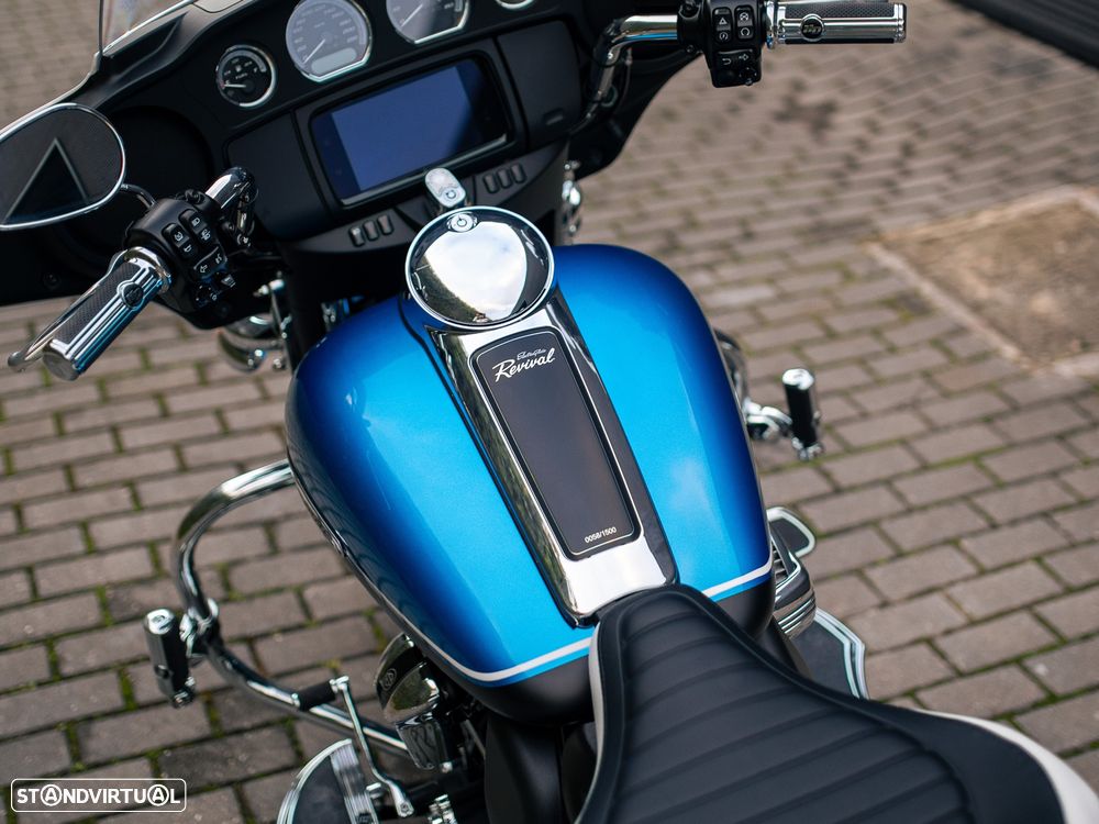 Harley-Davidson FLH ELECTRA GLIDE® REVIVAL™ - 19