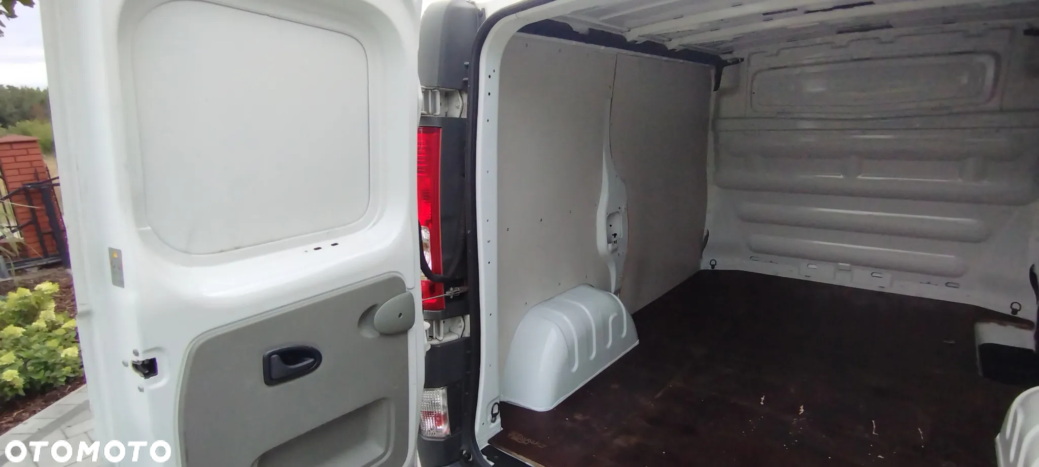 Renault Trafic - 8