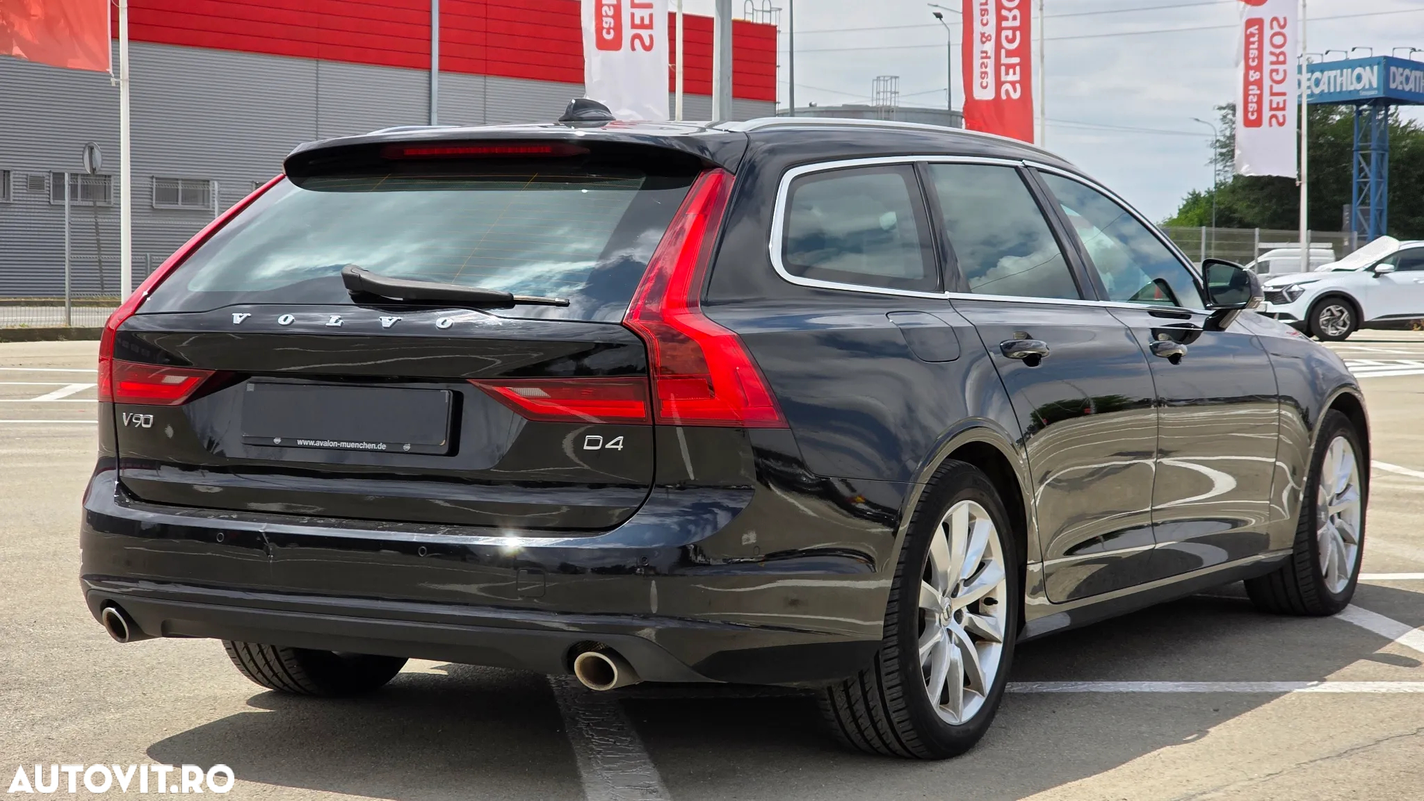 Volvo V90 D4 Geartronic Momentum Pro - 13