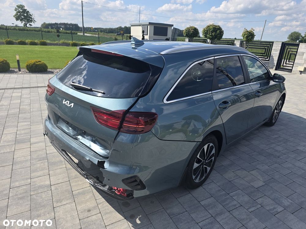 Kia Ceed - 5