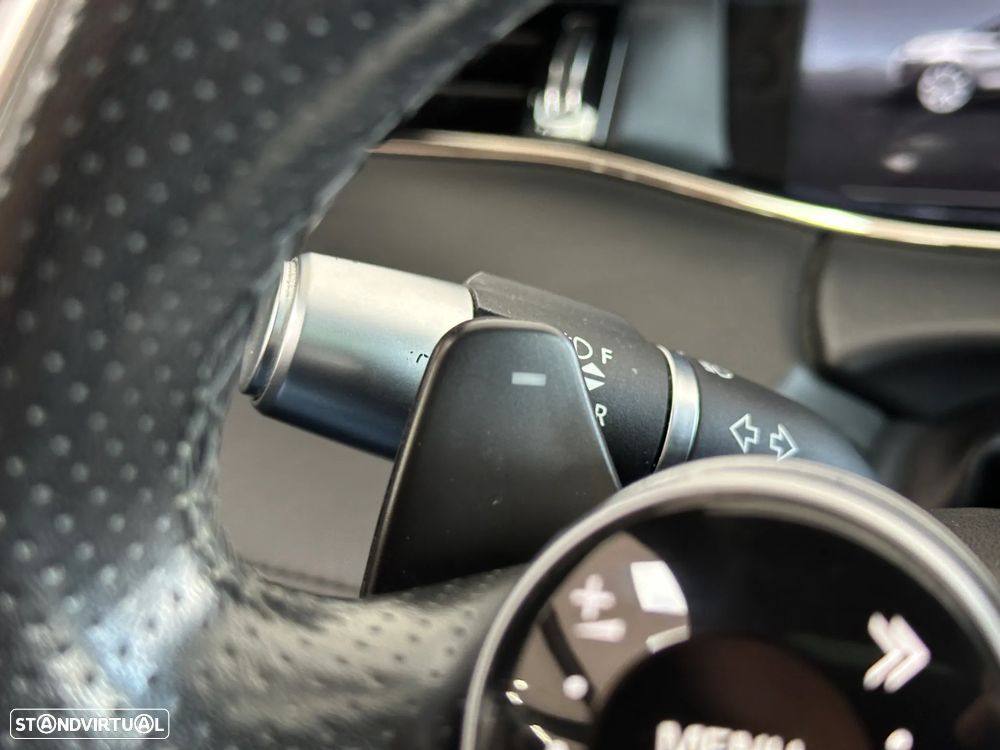 Land Rover Range Rover Evoque P250 R-Dynamic HSE - 18