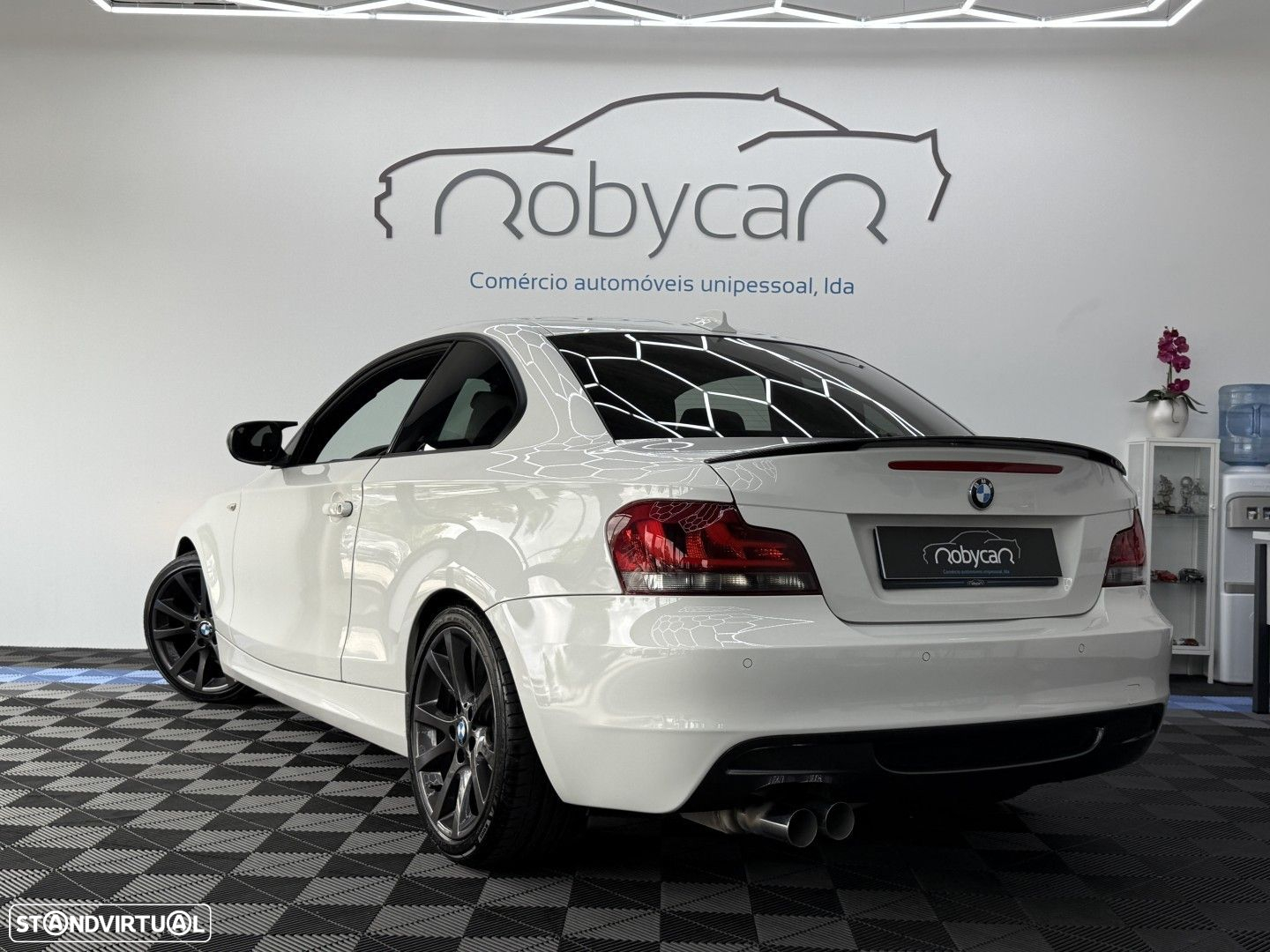 BMW 118 dA Pack M - 4